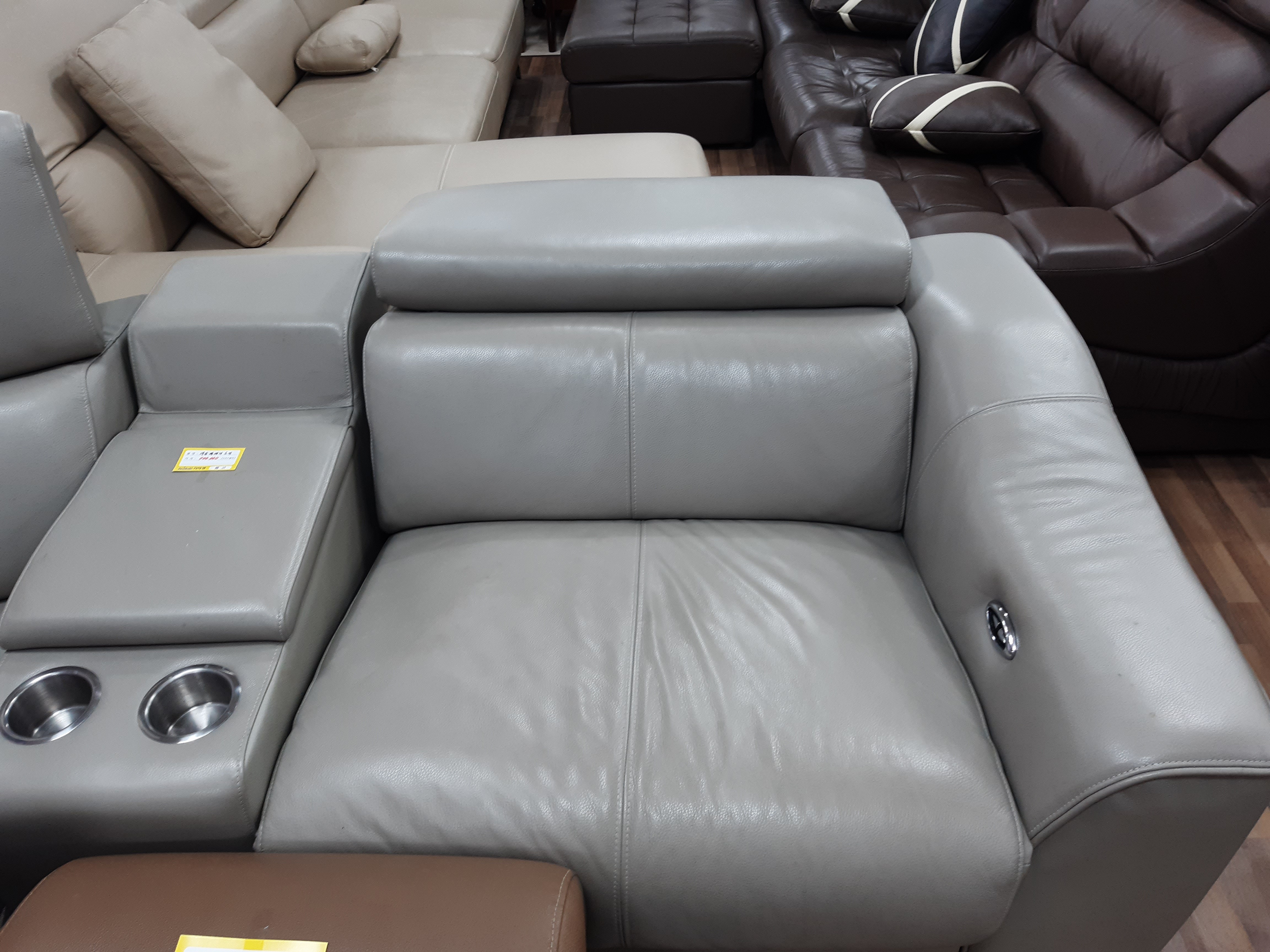 리클라이너 6인